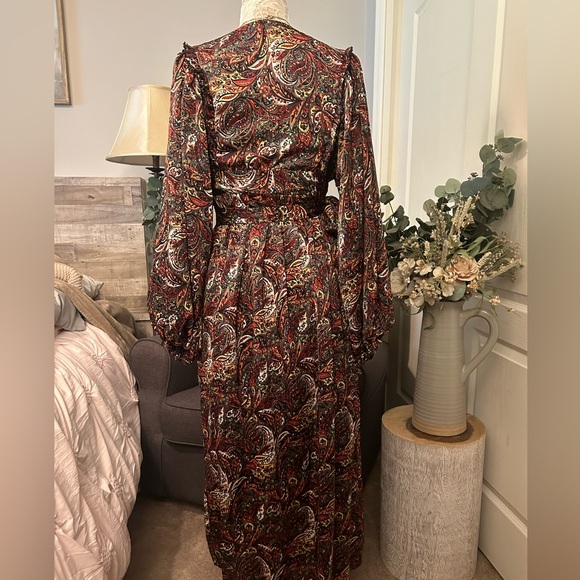 NEW w/ TAGS 🏷 Farrow Wrap dress from NEEDSUPPLY - Picture 2 of 8